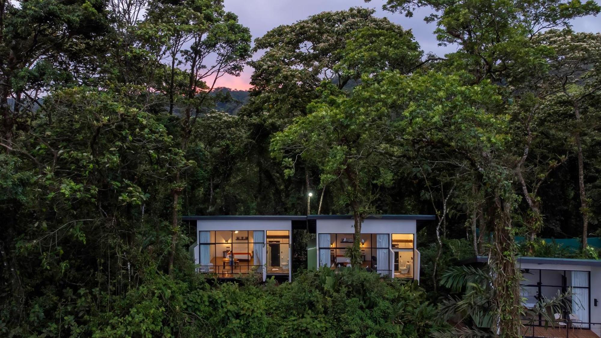 Sangregado Lodge La Fortuna Екстериор снимка